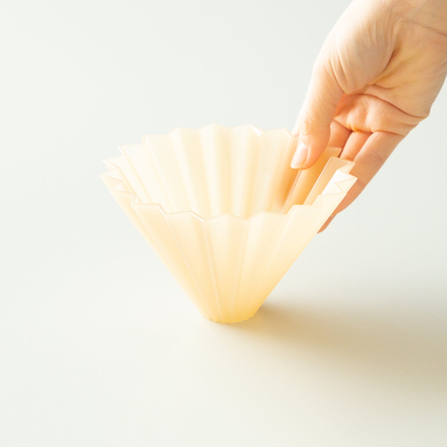 【ORIGAMI 公式】ドリッパーエアーM マットベージュ